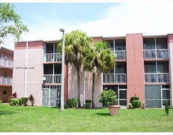 19825 SW 114th Ave #323, Unincorporated Dade County, Florida 33157, image 1