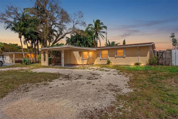 Driftwood Estates, 7761 NW 36th St, Davie, Florida 33024, image 3