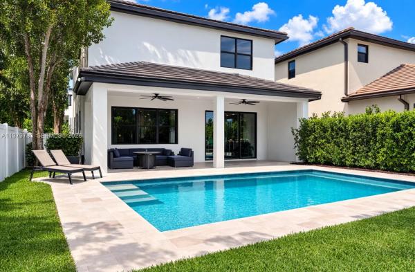 Whispering Oaks, 4980 Whispering Way #-, Dania Beach, Florida 33312, image 1