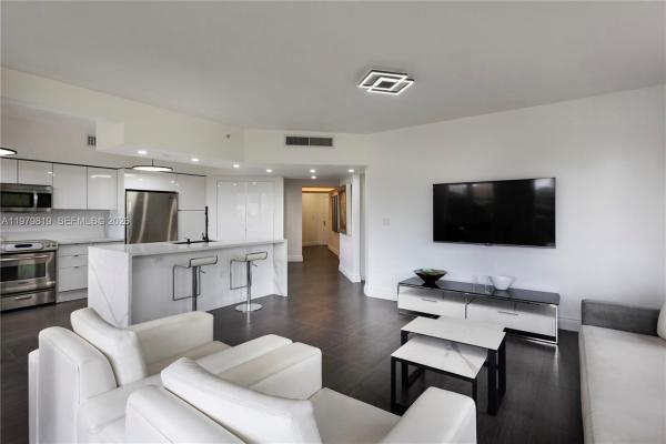 Turnberry Village South Tower, 19900 E Country Club Dr #311, Aventura, Florida 33180, image 1