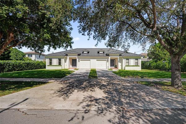 8371 SW 122nd St #A, Unincorporated Dade County, Florida 33156, image 1