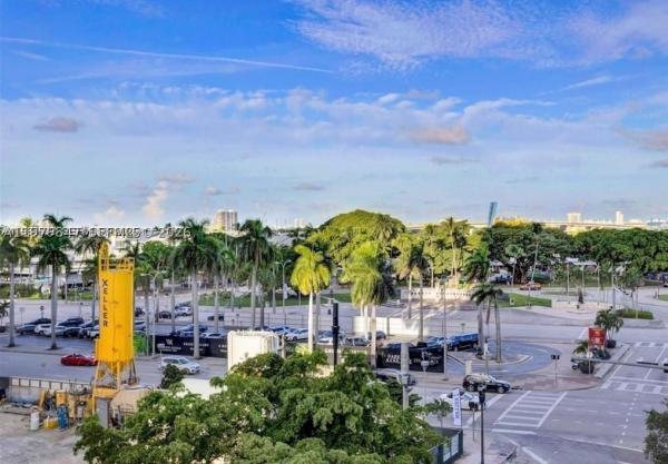 Vizcayne North, 244 NE Biscayne Blvd #440, Miami, Florida 33132, image 1