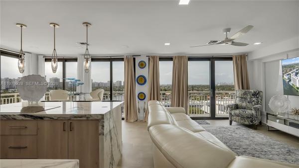 3100 NE 48th St #PH-18, Lauderdale By The Sea, Florida 33308, image 1