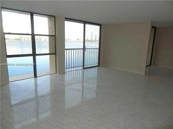 Fairview House, 17500 N Bay Rd #S403, Sunny Isles Beach, Florida 33160, image 2