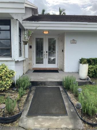 Gables Edge, 5780 SW 59th Pl, South Miami, Florida 33143, image 1