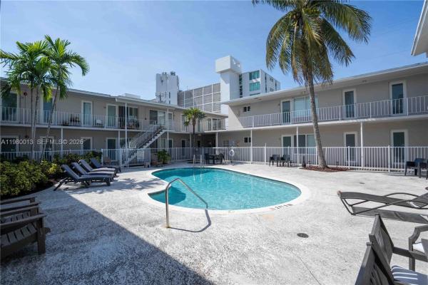 Isle Of Normandy, 1940 Biarritz Dr #22, Miami Beach, Florida 33141, image 1