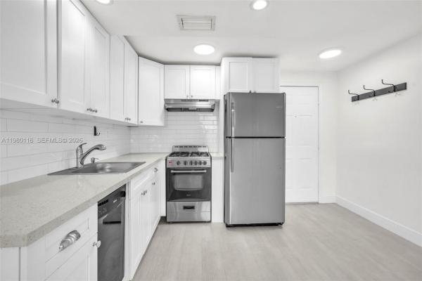 Virginia Pointe, 3245 Virginia St #43, Miami, Florida 33133, image 1