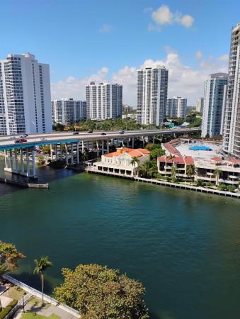 Oceanview A, 19390 Collins Ave #1619, Sunny Isles Beach, Florida 33160, image 2