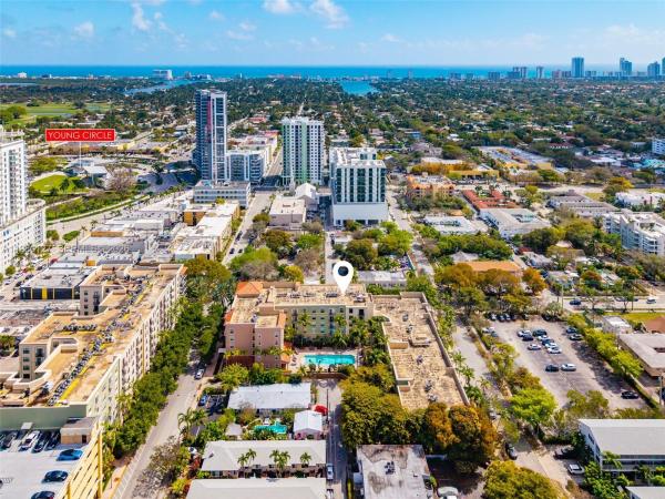Regent Park At Young Circle, 1900 Van Buren St #112B, Hollywood, Florida 33020, image 2