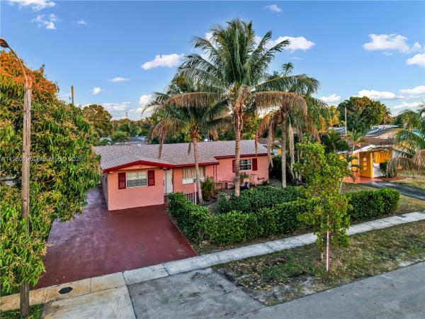 North Gate Estates, 3570 NW 34th Way, Lauderdale Lakes, Florida 33309, image 1