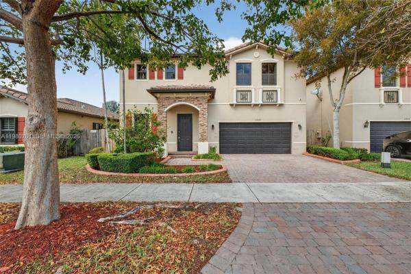 Silver Palms East, 11561 SW 232nd Ln, Princeton, Florida 33032, image 2