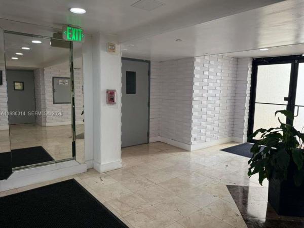 Plaza Of The Americas, 17011 N Bay Rd #709, Sunny Isles Beach, Florida 33160, image 2