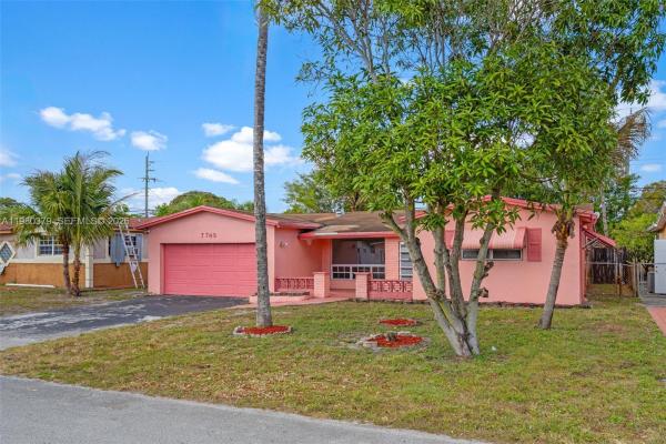 Miramar Park, 7749 Fairway Blvd, Miramar, Florida 33023, image 2