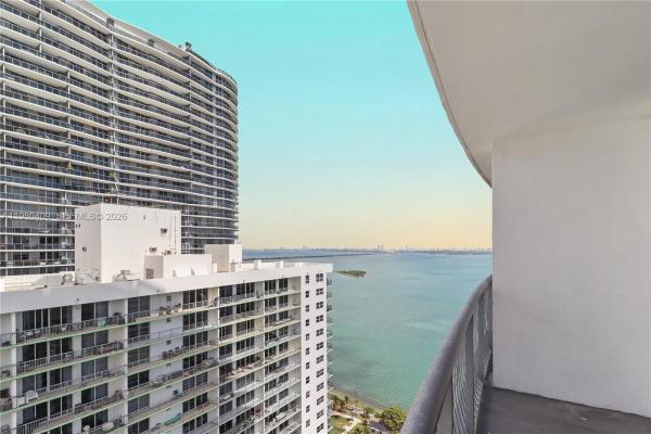 Opera Tower, 1750 N Bayshore Dr #3909, Miami, Florida 33132, image 1
