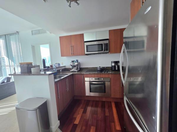 Met 1, 300 S Biscayne Blvd #2311, Miami, Florida 33131, image 1
