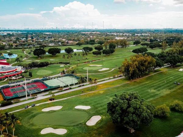 Hollybrook Golf & Tennis Club, 9200 N Hollybrook Lake Dr #303, Pembroke Pines, Florida 33025, image 1
