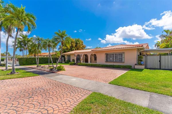 Cantelope, 9310 SW 20th St, Westchester, Florida 33165, image 3