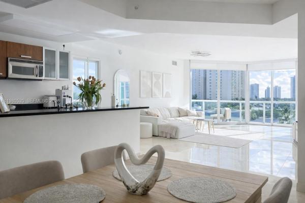 The Atrium At Aventura, 3131 NE 188th St #2-606, Aventura, Florida 33180, image 3