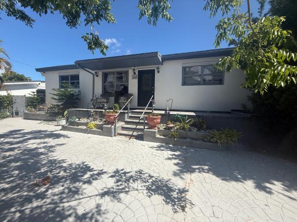 7900 SW 21st Ter, Unincorporated Dade County, Florida 33155, image 1