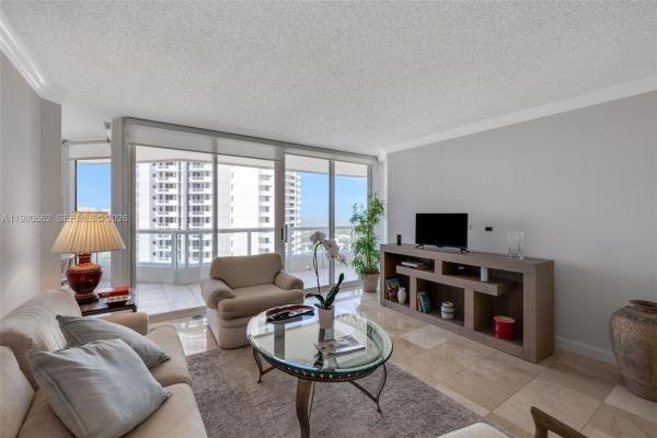 North Tower At The Point, 21205 NE 37th Ave #1802, Aventura, Florida 33180, image 3