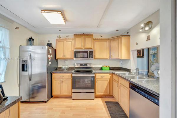 18th Hole At Inverrary, 3940 Inverrary Blvd #303-A, Lauderhill, Florida 33319, image 1