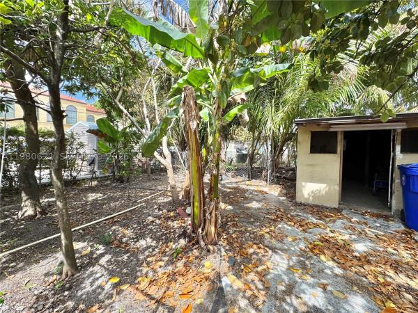 Boscoble, 2395 SW 2nd St, Miami, Florida 33135, image 1