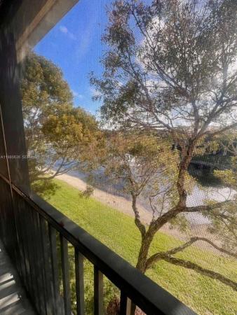 Sarento At San Matera, 2726 Anzio Ct #308, Palm Beach Gardens, Florida 33410, image 1