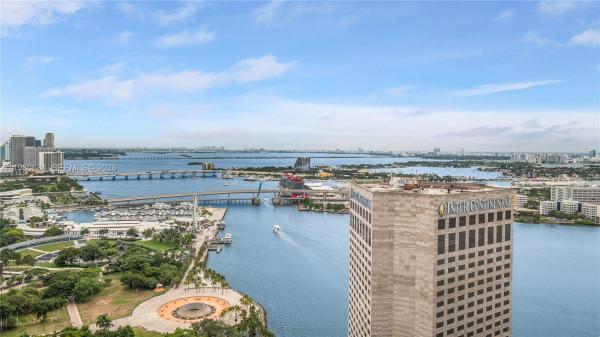 One Miami West, 325 S Biscayne Blvd #4314, Miami, Florida 33131, image 1