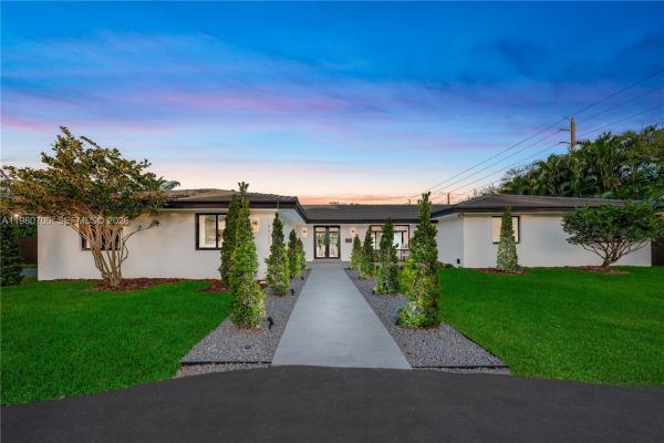 Moon Gate, 14323 SW 80th Ave, Palmetto Bay, Florida 33158, image 1