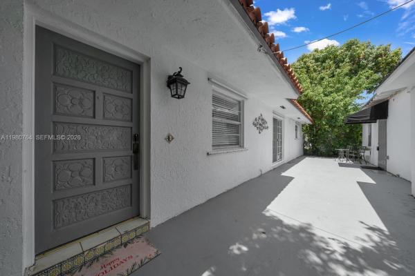 Westmoreland, 1044 SW 13th Ct #2, Miami, Florida 33135, image 2