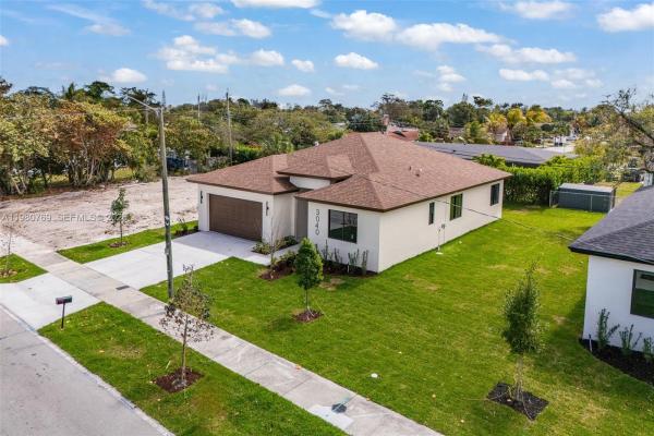 Golden Ridge, 3040 NW 24th St, Fort Lauderdale, Florida 33311, image 3