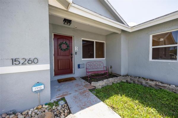 15260 SW 57th St, Unincorporated Dade County, Florida 33193, image 1