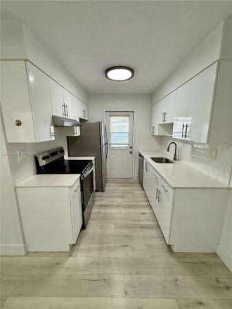 841 SW 74th Ter #201E, North Lauderdale, Florida 33068, image 1