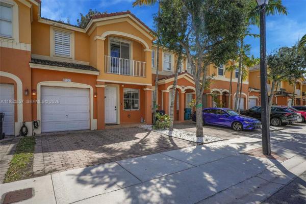 Bluewaters, 24047 SW 108th Ave, Princeton, Florida 33032, image 2