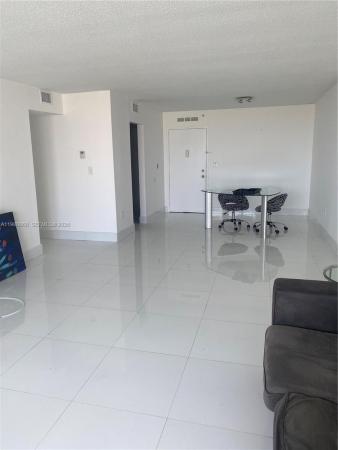 Commodore Plaza Century, 2780 NE 183rd St #909, Aventura, Florida 33160, image 2