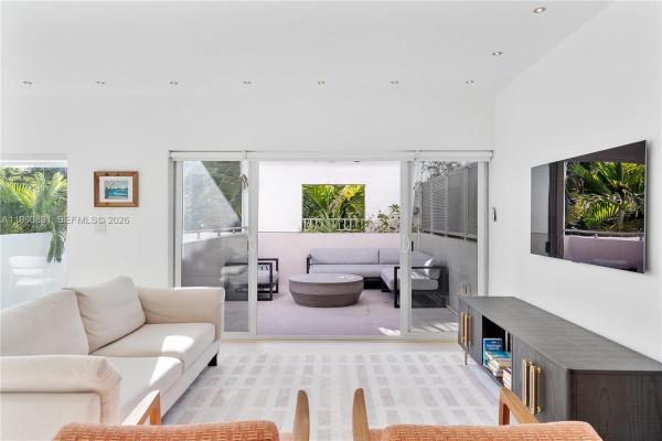 Sundance, 828 3rd St #314, Miami Beach, Florida 33139, image 1