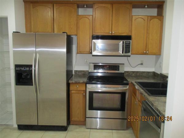 13910 SW 175th Ter #13010, Unincorporated Dade County, Florida 33177, image 1