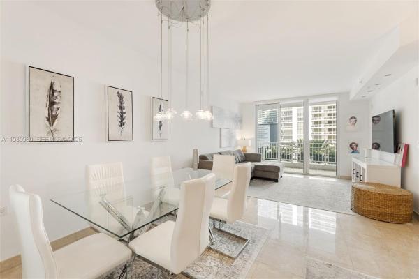 Courts Brickell Key, 801 Brickell Key Blvd #806, Miami, Florida 33131, image 1