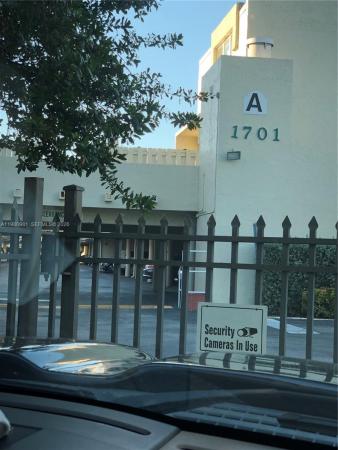 1701 NE 115th St #34-A, Unincorporated Dade County, Florida 33181, image 1