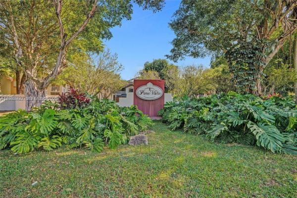 13922 SW 91st Ter #13922, Unincorporated Dade County, Florida 33186, image 1