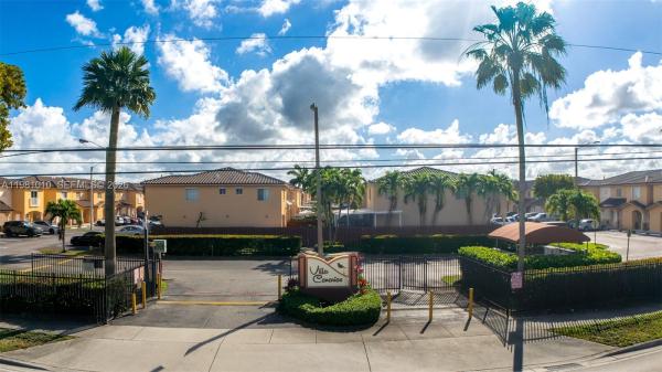 Villas Canarias, Hialeah, Florida 33018, image 2