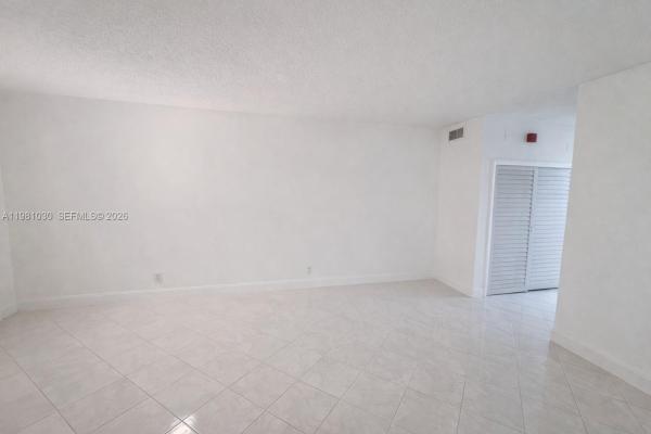 Town & Country, 1431 S 14th Ave #118, Hollywood, Florida 33020, image 3