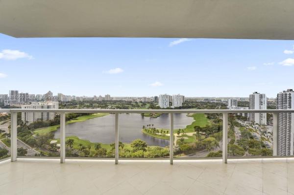 Hamptons West, 20281 E Country Club Dr #2209, Aventura, Florida 33180, image 3