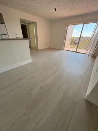 Kendall Lake Towers, 15231 SW 80th St #615, Kendall West, Florida 33193, image 2