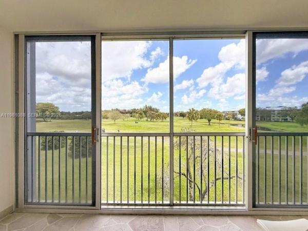 Cambridge At Century Village, 12701 SW 13th St #310F, Pembroke Pines, Florida 33027, image 1