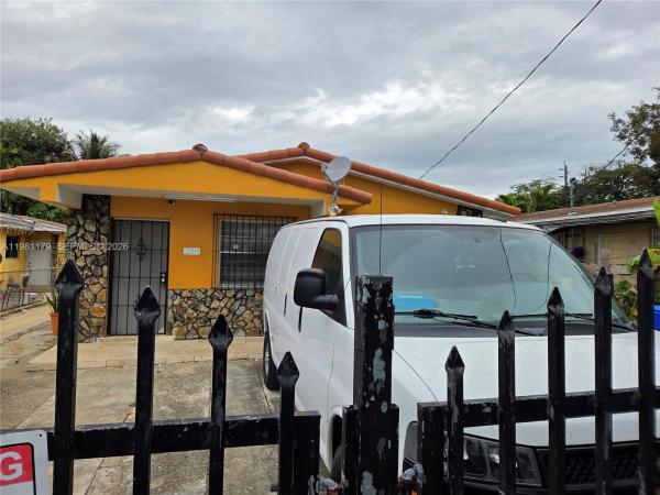 New Haven, 2313 NW 33rd St #BACK, Miami, Florida 33142, image 1