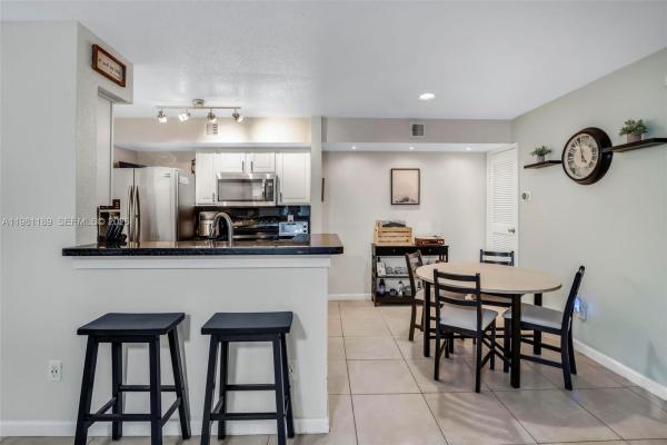 Savannah At Riverside, 875 Riverside Dr #712, Coral Springs, Florida 33071, image 1