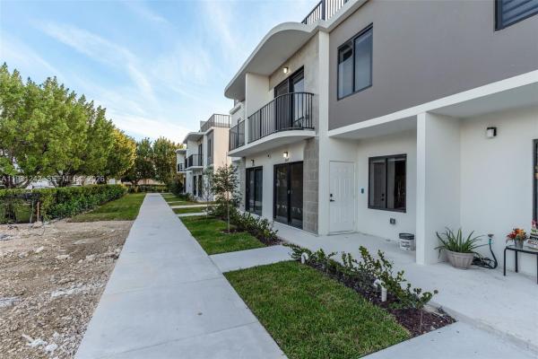 Homestead, Florida 33032, image 1