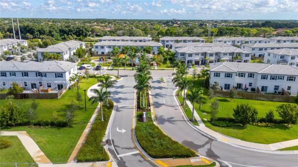 Sunset Trails, 12022 NW 46th St, Coral Springs, Florida 33076, image 1