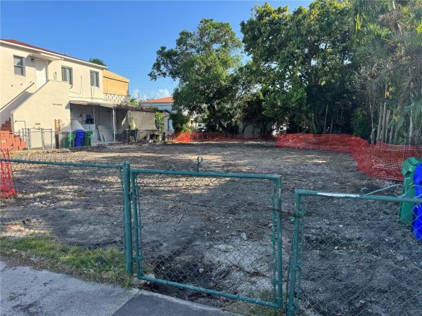 Englewood, Miami, Florida 33145, image 2
